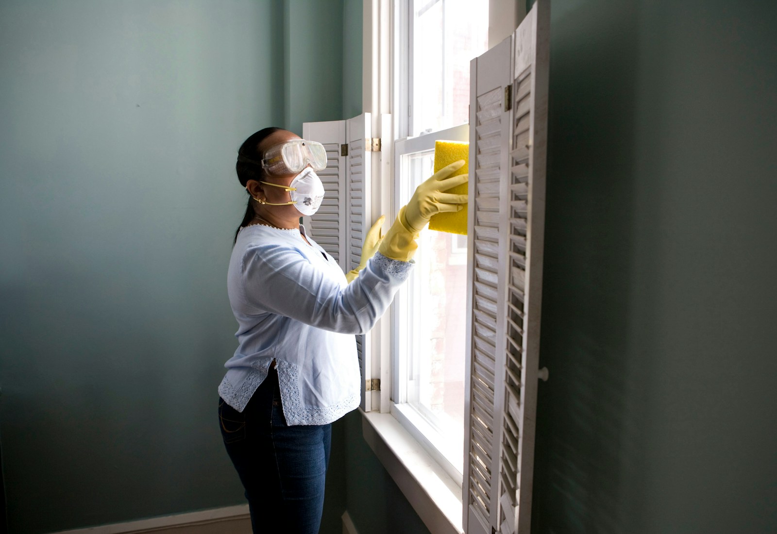 The Home Cleaning Tools Worth Choosing for Their Shape