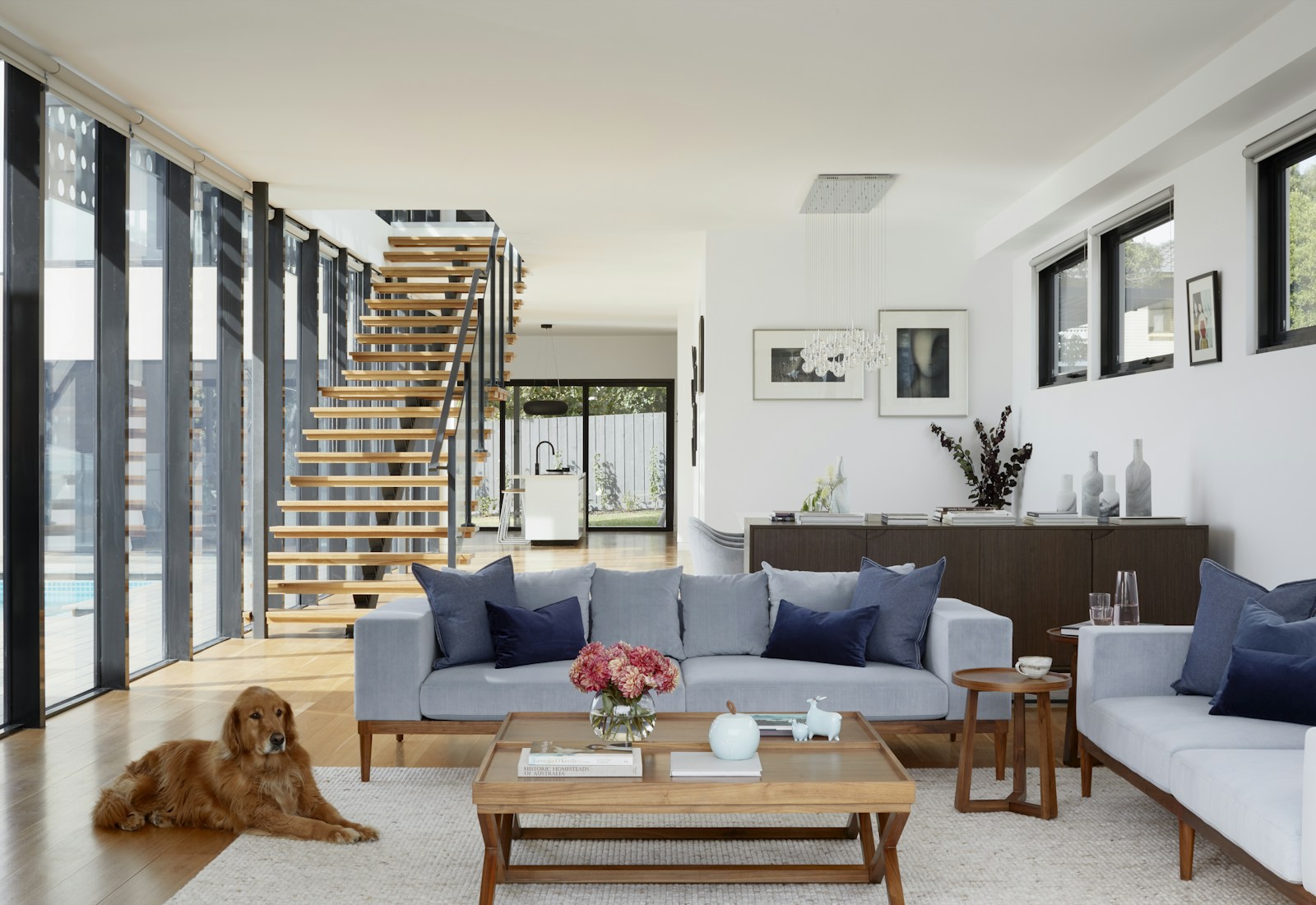 The Entryway Drop Zone That Stops the Evening Pile-Up